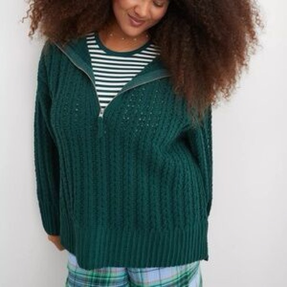 Aerie Dark Green Cable Knit Sweater - Picture 1 of 4